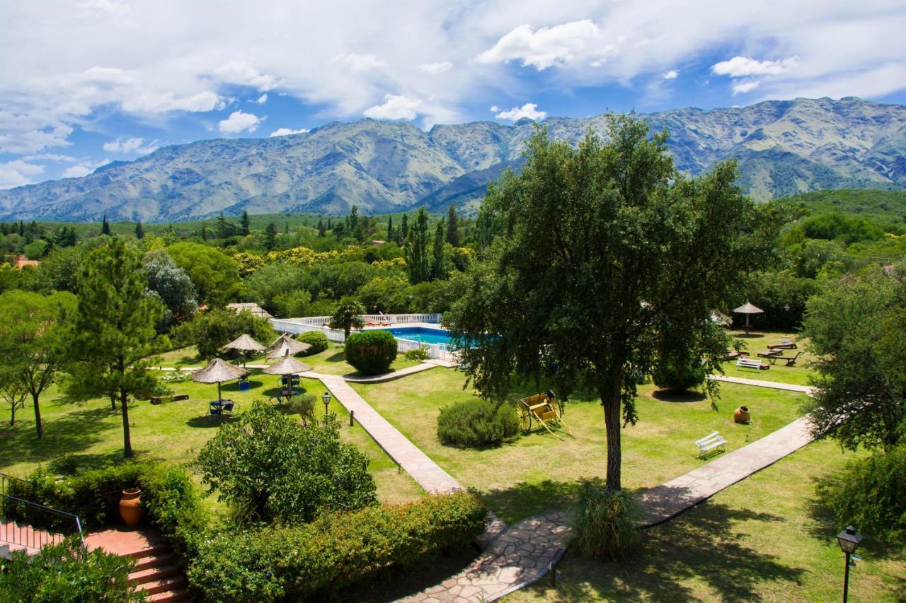 El Cortijo Apart - Hotel Merlo Exteriér fotografie